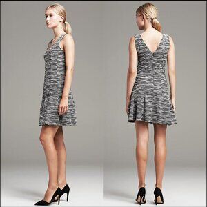 Banana Republic Marled Tweed Sleeveless V Neck Fit & Flare Dress, Gray, Size 12